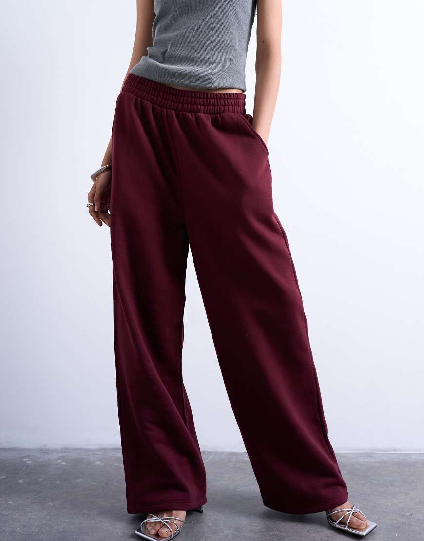 Topshop - Jogginghose in Burgunderrot mit geradem Schnitt von Topshop