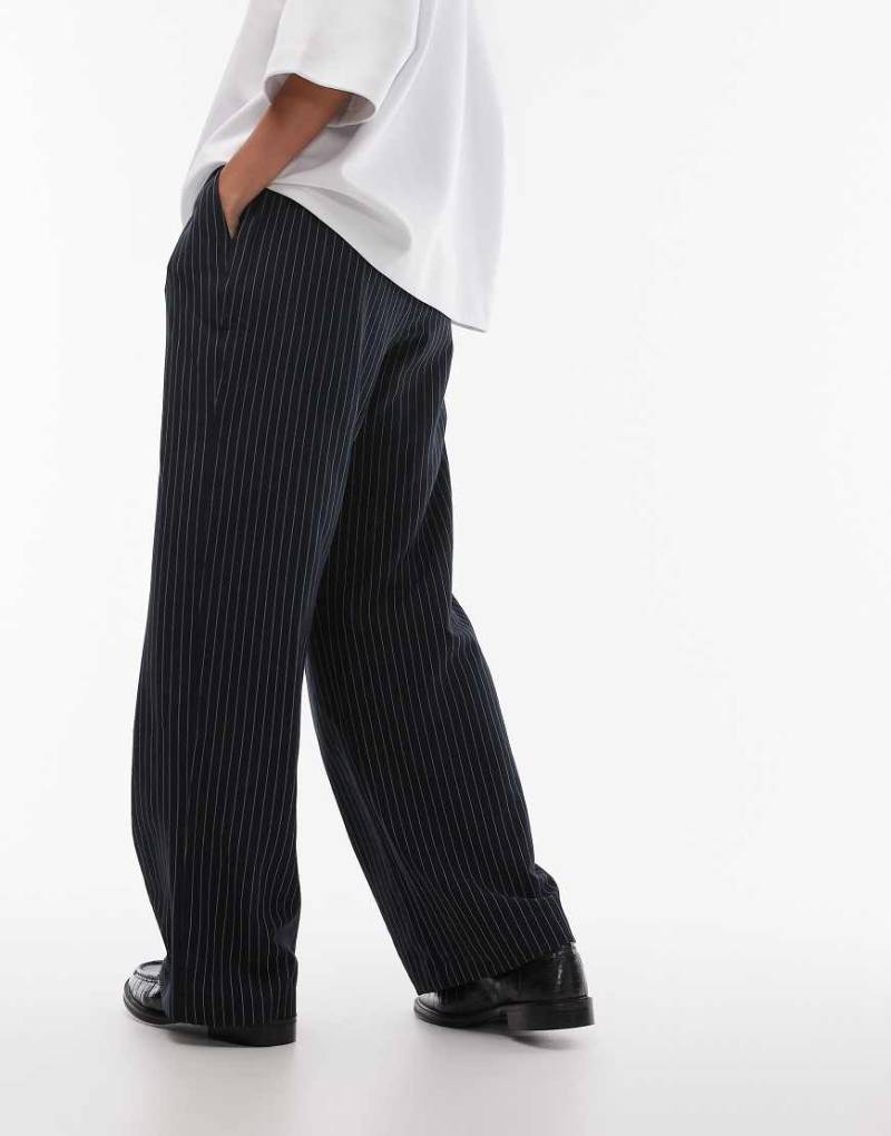 Topshop - Jogginghose in Schwarz mit Kontrastnaht und Nadelstreifen-Marineblau von Topshop