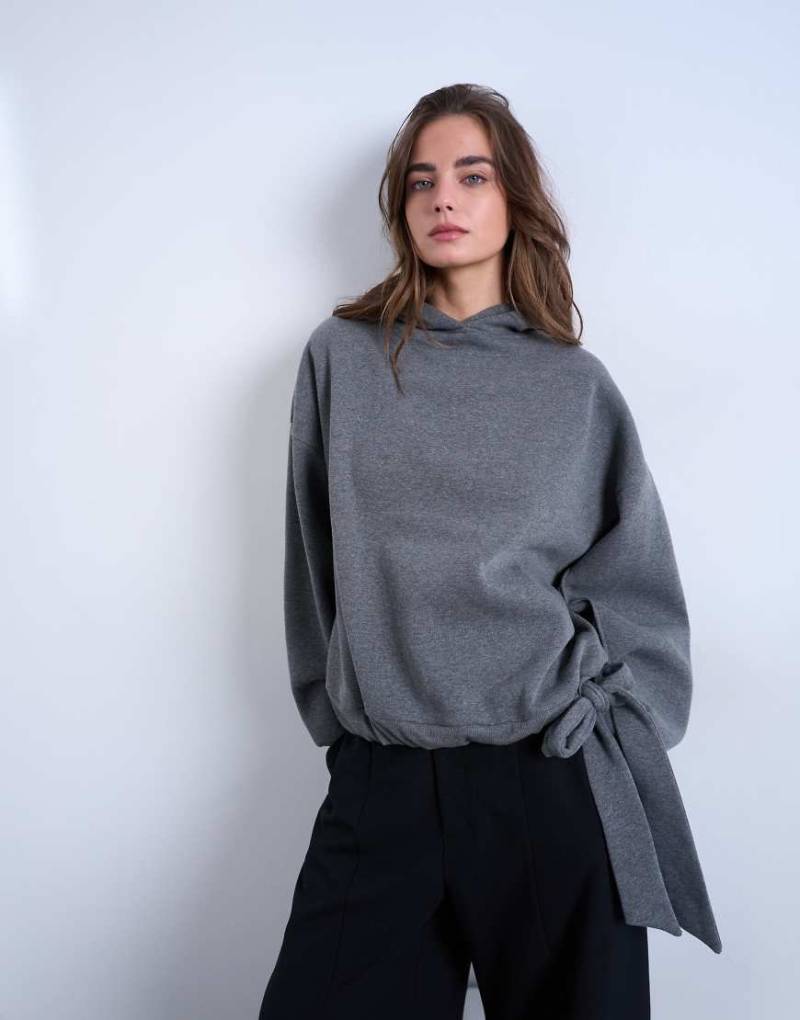 Topshop - Kapuzenpullover in Anthrazit meliert mit Bindesaum und Ziernaht-Grau von Topshop
