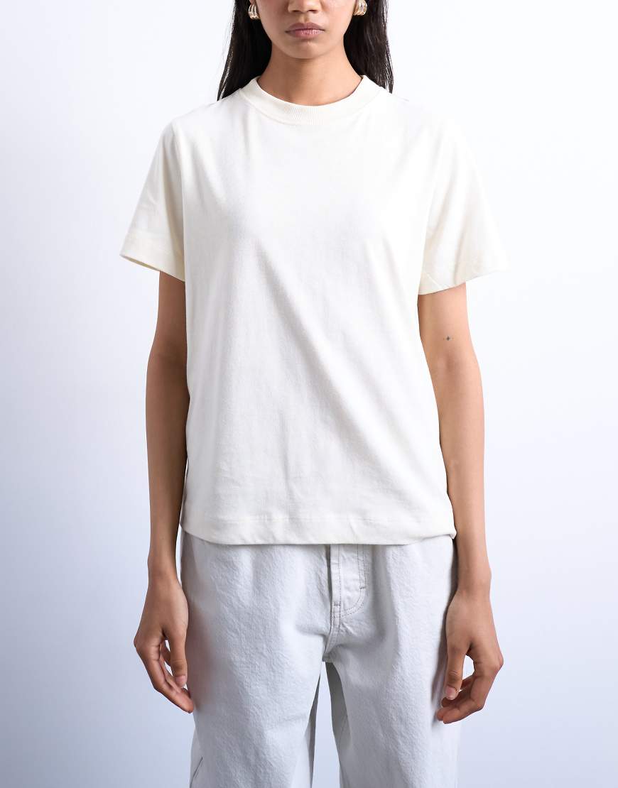 Topshop - Kastenförmiges T-Shirt in Ecru-Weiß von Topshop