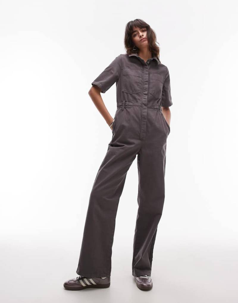 Topshop - Kurzärmliger Jumpsuit in Anthrazit-Grau von Topshop