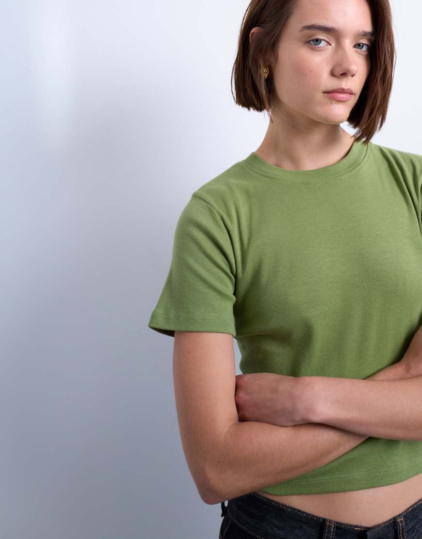 Topshop - Kurzes Alltags-T-Shirt in Grün von Topshop