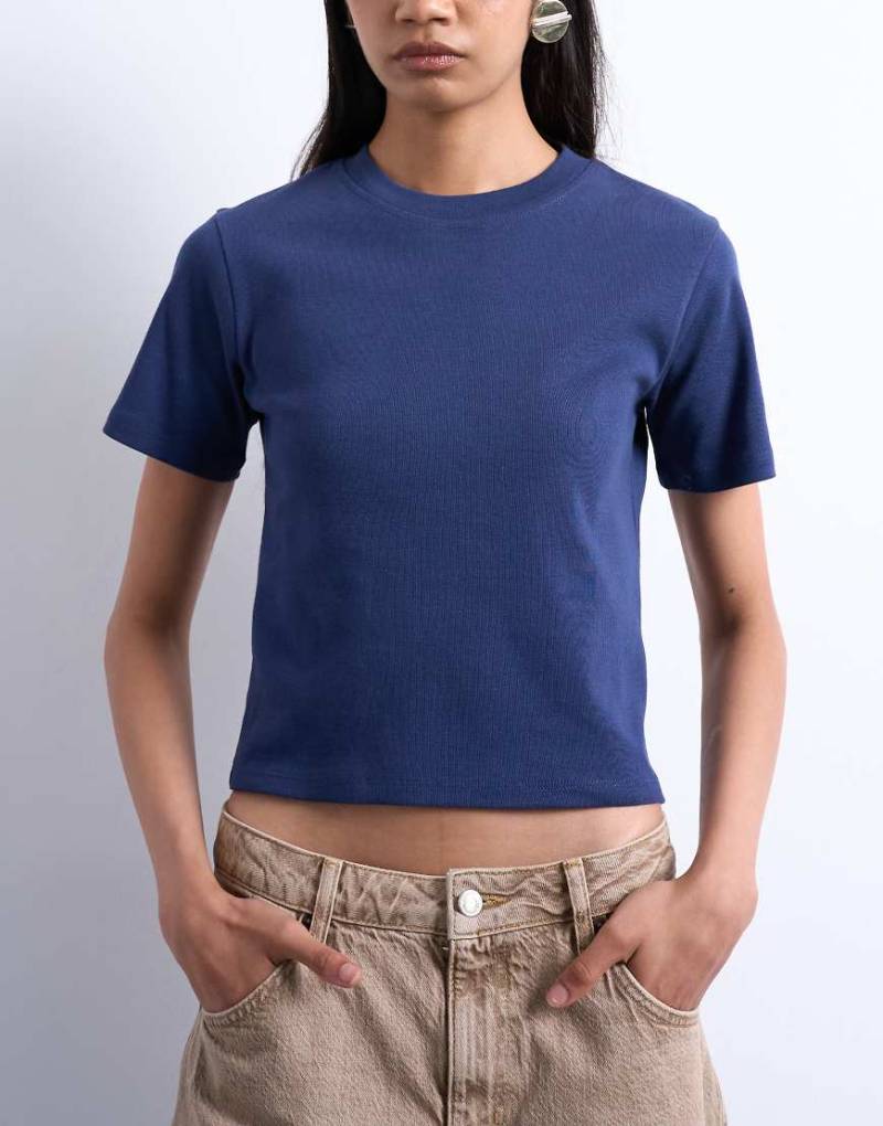 Topshop - Kurzes Alltags-T-Shirt in Marineblau von Topshop