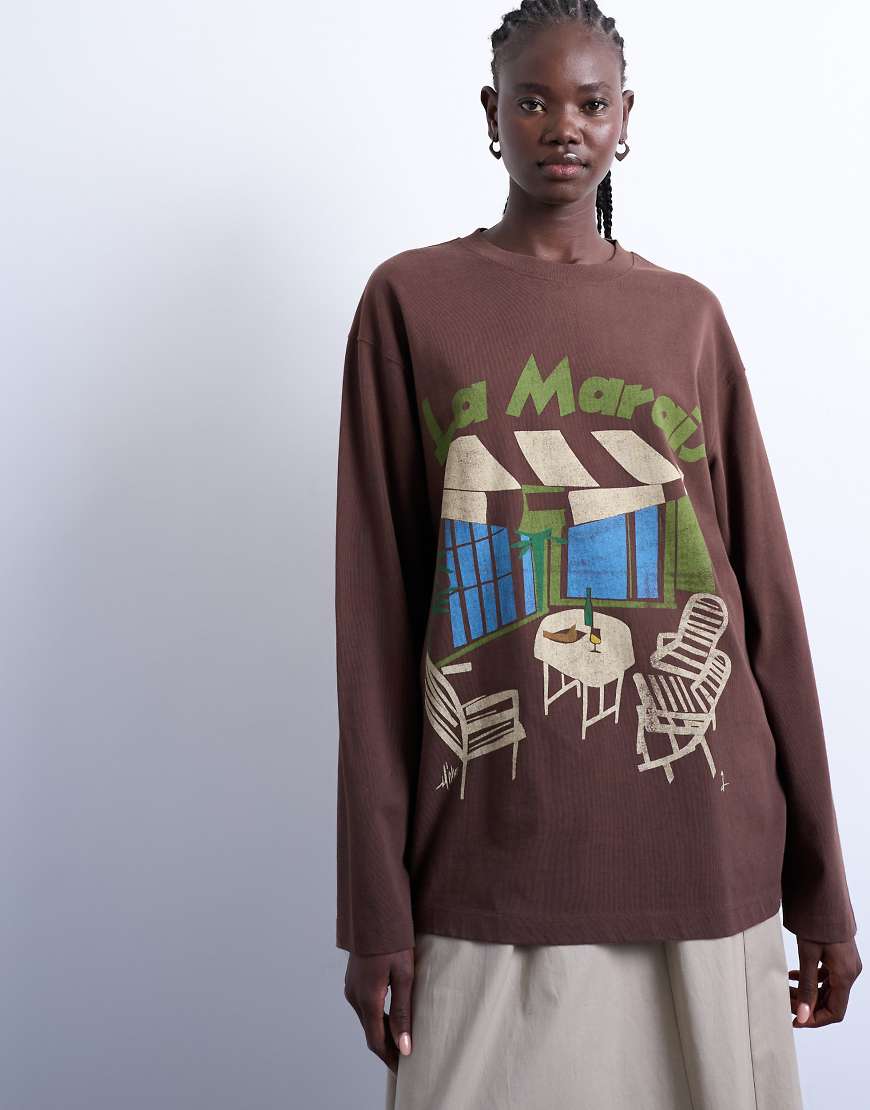 Topshop - La Marais - Skater-T-Shirt in Braun mit Grafik-Brown von Topshop