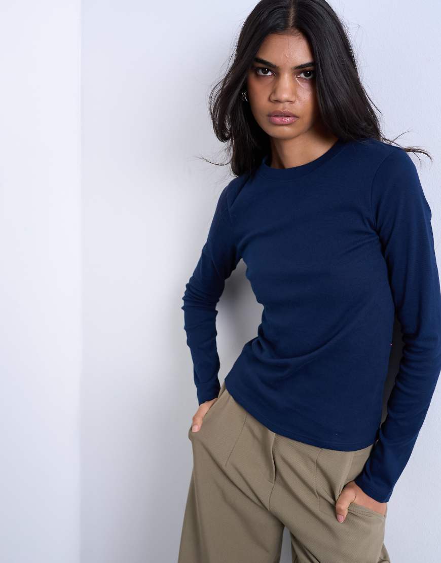 Topshop - Langärmliges Basic-T-Shirt in Marineblau von Topshop