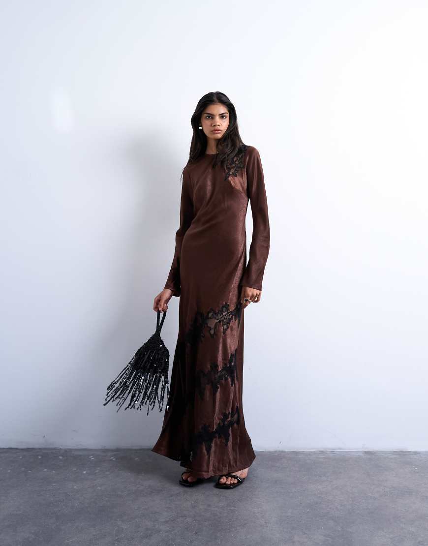 Topshop - Langärmliges Maxikleid in Schokobraun mit durchbrochener Spitze-Brown von Topshop