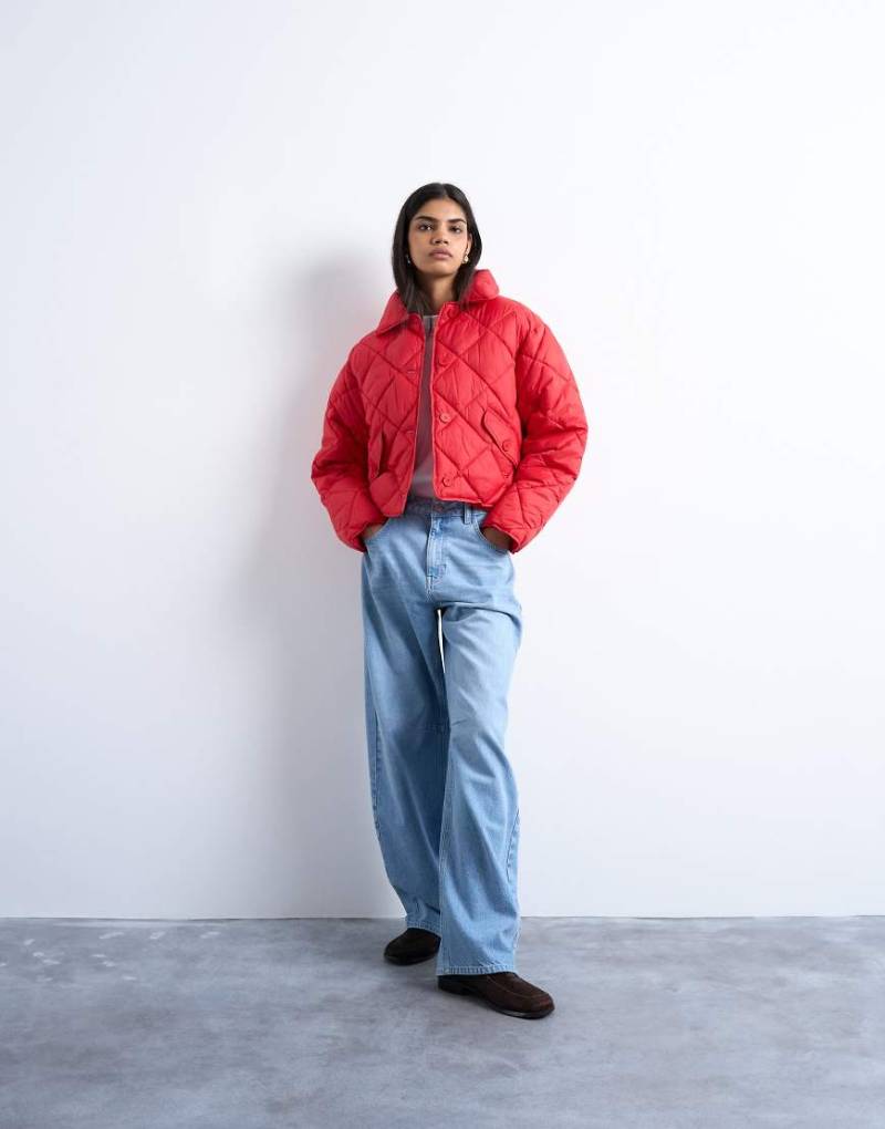 Topshop - Leichte Cropped-Steppjacke in Rot von Topshop