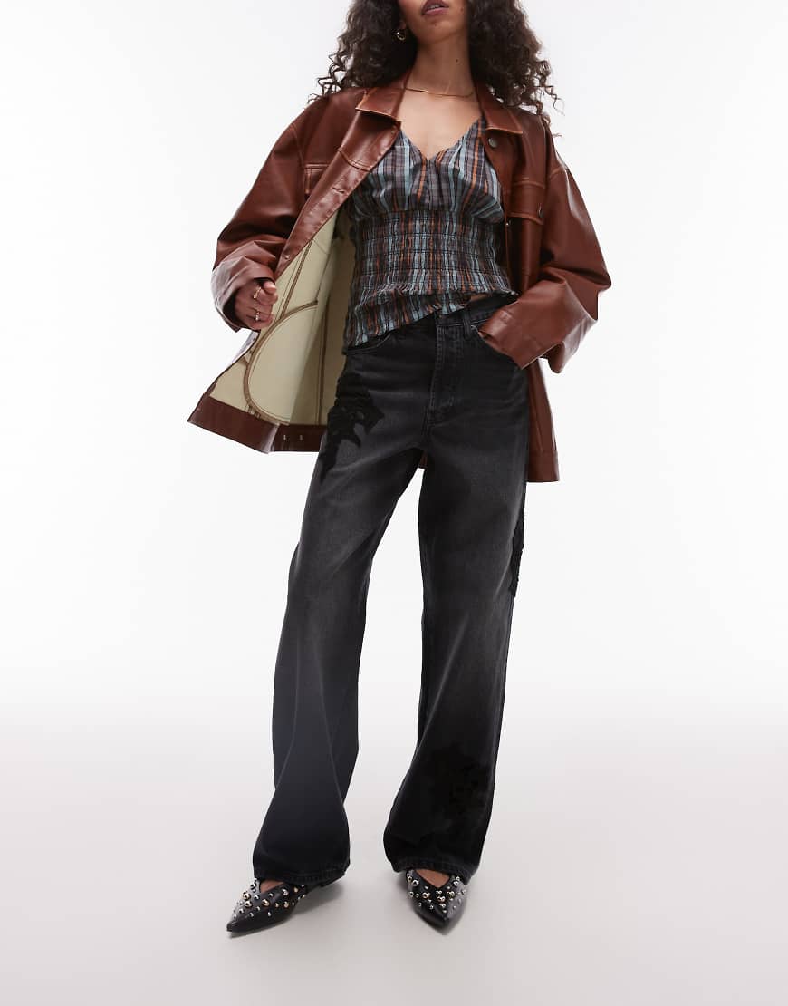 Topshop - Locker geschnittene Straight Jeans in Schwarz mit mittelhohem Bund und Spitzendetail von Topshop