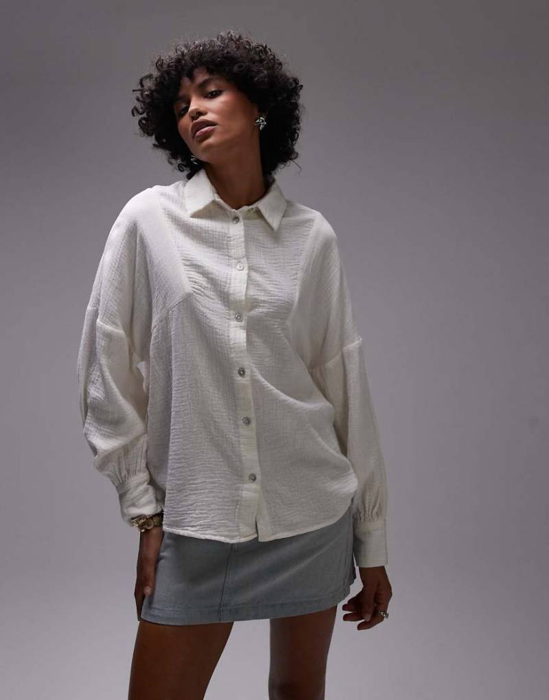 Topshop - Lässige Baumwoll-Hemdbluse in Elfenbeinweiß mit überschnittener Schulter von Topshop