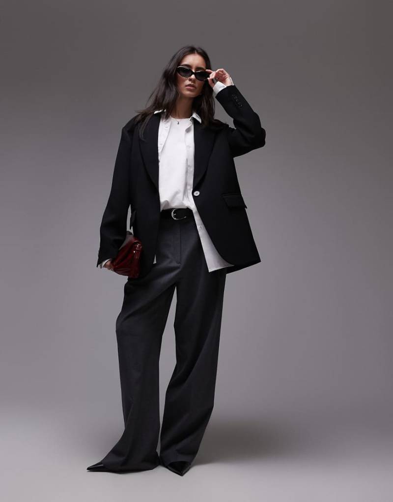 Topshop - Lockerer Oversize-Blazer in Schwarz, Kombiteil Topshop - Lockerer Oversize-Blazer in Schwarz, Kombiteil von Topshop