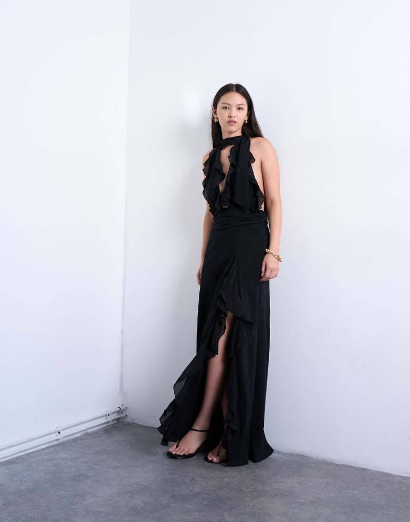Topshop - Maxi-Abendkleid in Schwarz mit tiefem Ausschnitt und Rüschen von Topshop