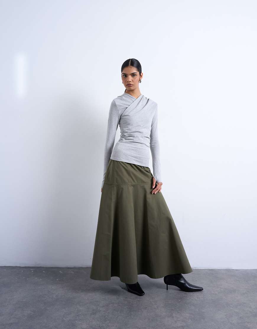 Topshop - Maxi-Tellerrock in Khaki mit tiefer Taille-Grün von Topshop