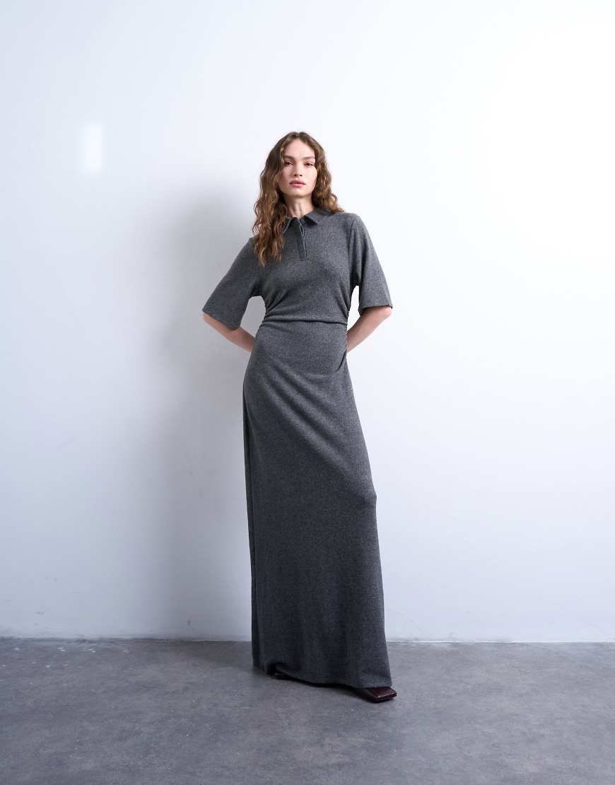 Topshop - Maxikleid in Grau mit Polokragen und geraffter Taille von Topshop