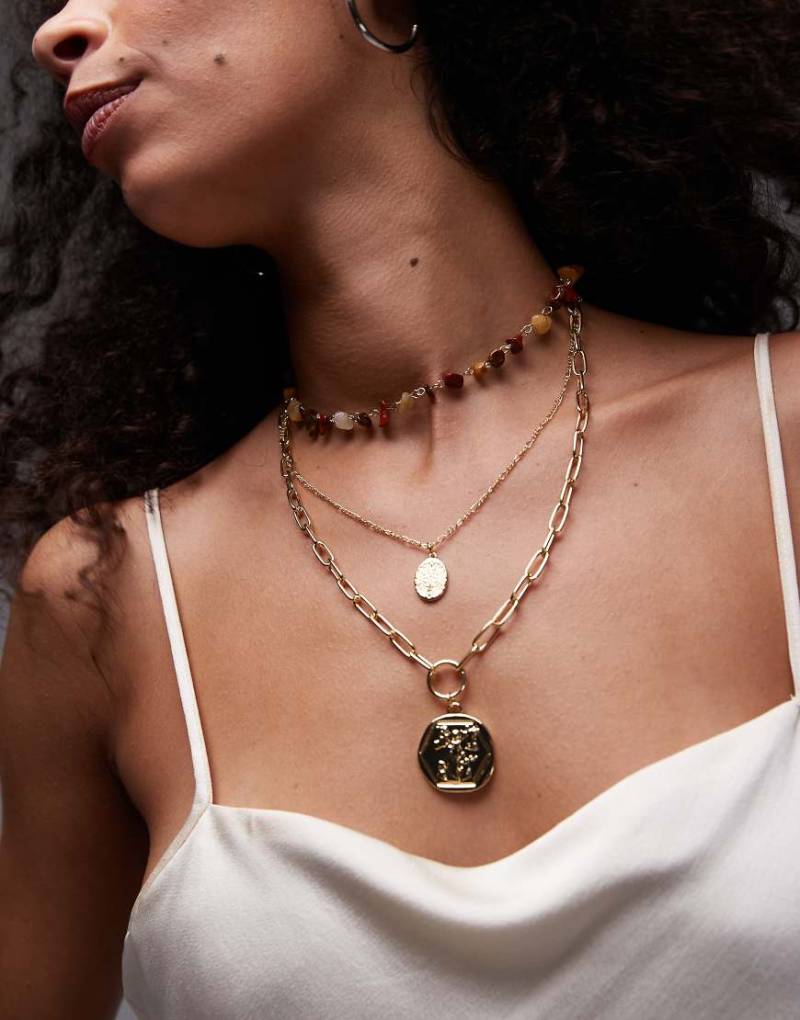 Topshop - Nealy - Mehrere Halskette in Goldoptik mit Anhängern-Goldfarben Topshop - Nealy - Mehrere Halskette in Goldoptik mit Anhängern-Goldfarben von Topshop