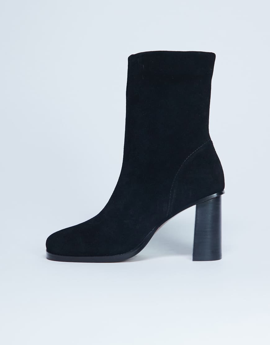 Topshop - Nellie - Ankle-Boots aus Wildleder in Schwarz mit Absatz von Topshop