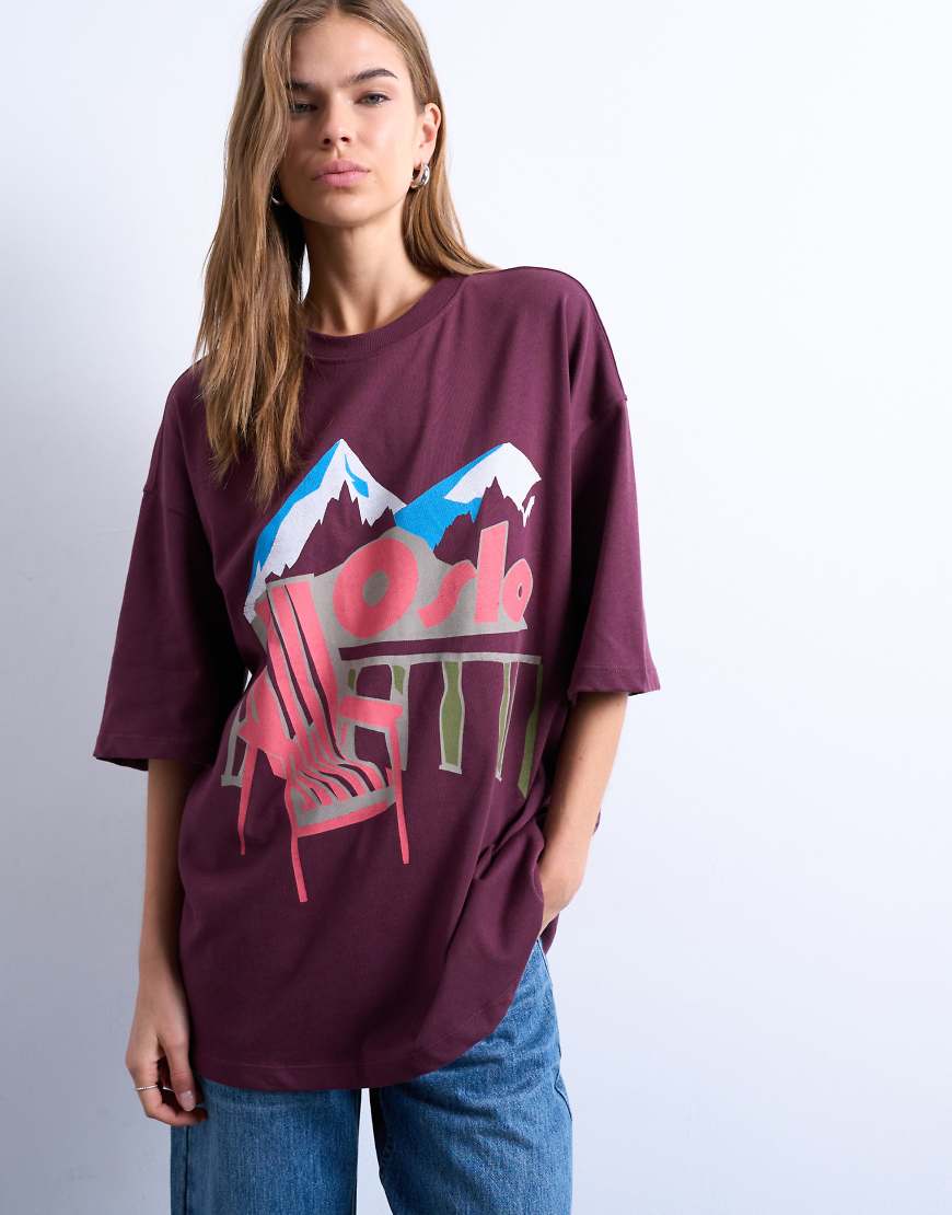 Topshop - Oslo - T-Shirt in Burgunderrot mit Grafik von Topshop