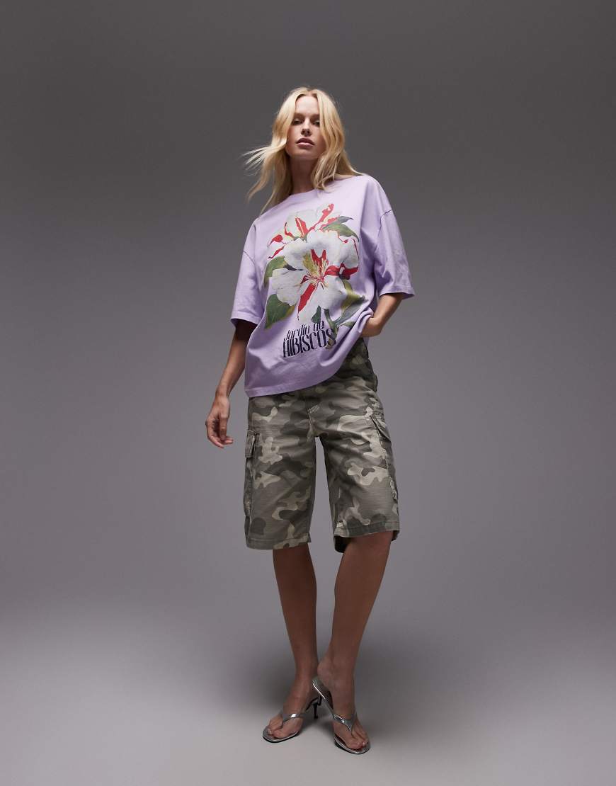 Topshop - Oversize-T-Shirt in Flieder mit Hibiskus-Grafik-Lila Topshop - Oversize-T-Shirt in Flieder mit Hibiskus-Grafik-Lila von Topshop