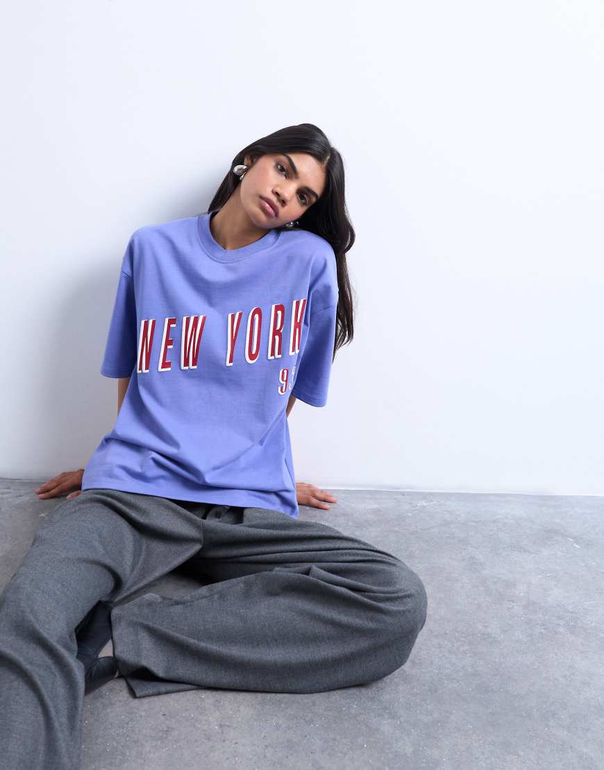 Topshop - Oversize-T-Shirt in Lila mit „New York"-Grafikprint von Topshop