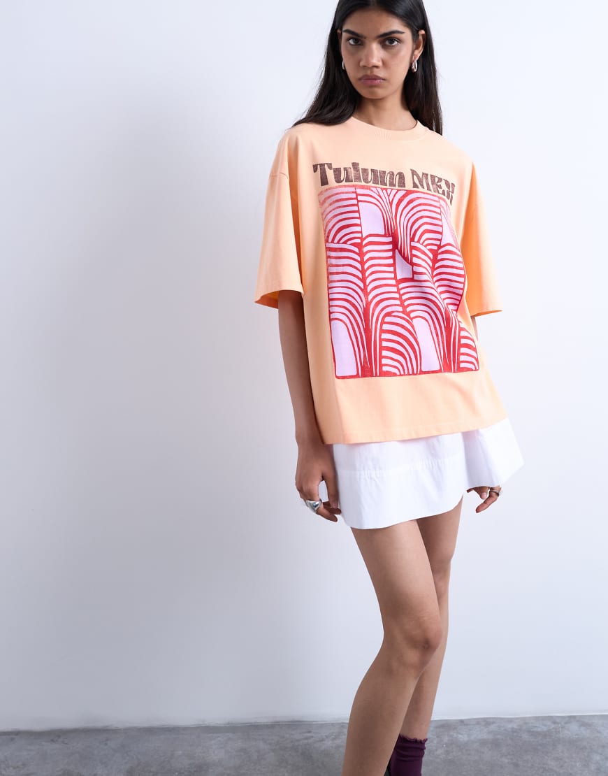 Topshop - Oversize-T-Shirt in Orange mit „Tulum"-Grafikprint von Topshop
