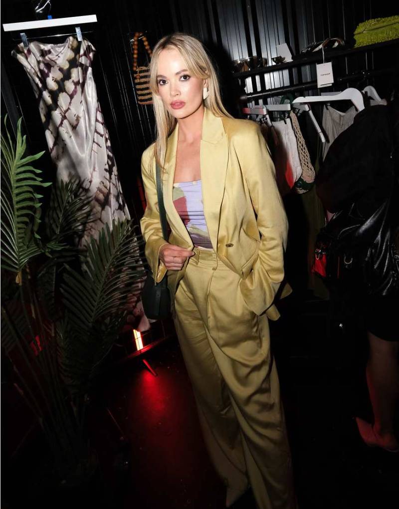 Topshop - Premium Wedding Guest Occasion - Blazer in Buttermilch, Kombiteil-Gelb von Topshop