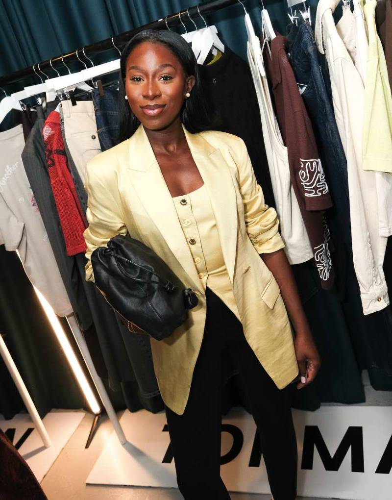 Topshop - Premium Wedding Guest Occasion - Lange Weste in Buttermilchgelb mit U-Ausschnitt von Topshop