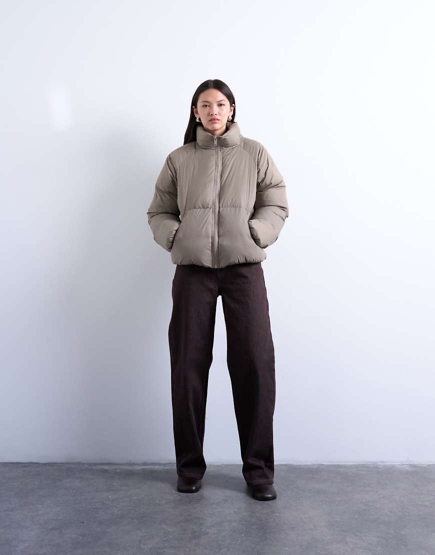 Topshop - Puffer-Bomberjacke in Pilzbraun-Grau Topshop - Puffer-Bomberjacke in Pilzbraun-Grau von Topshop