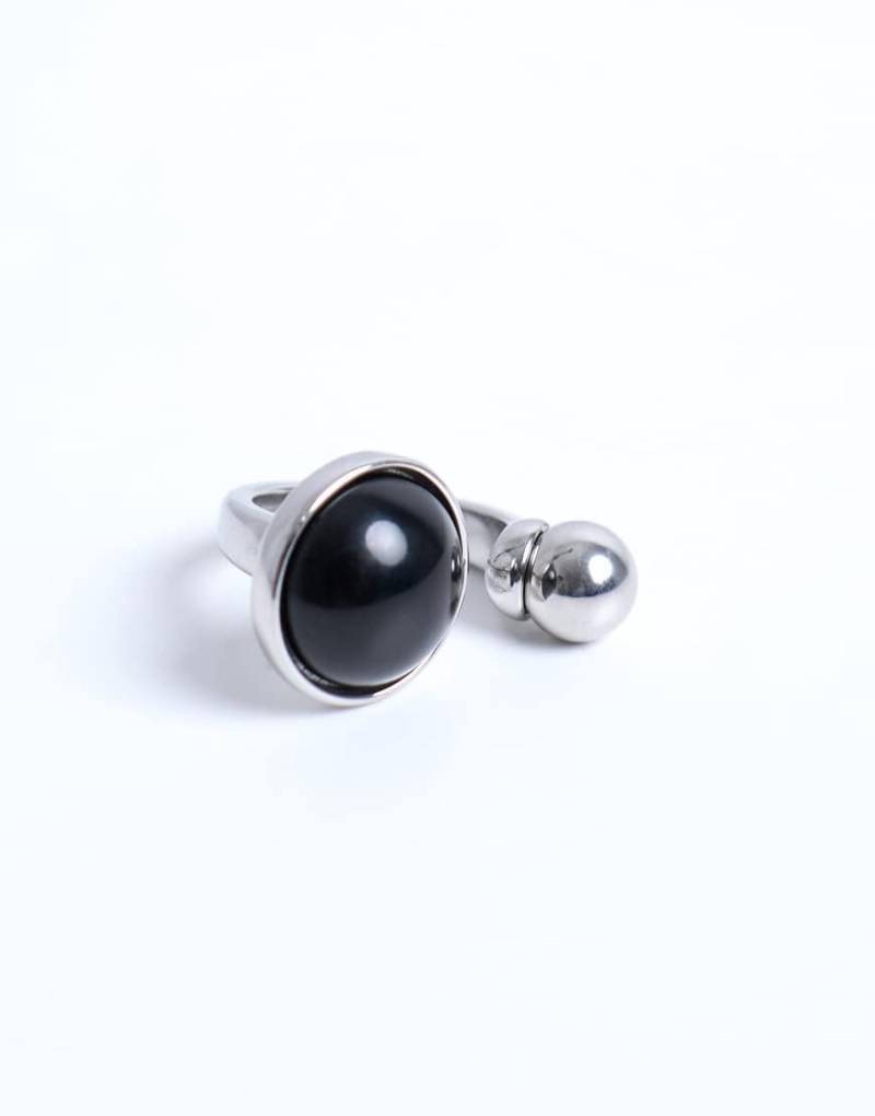 Topshop - Rae - Ring aus Edelstahl in Silber mit Halbedelstein in Schwarz von Topshop