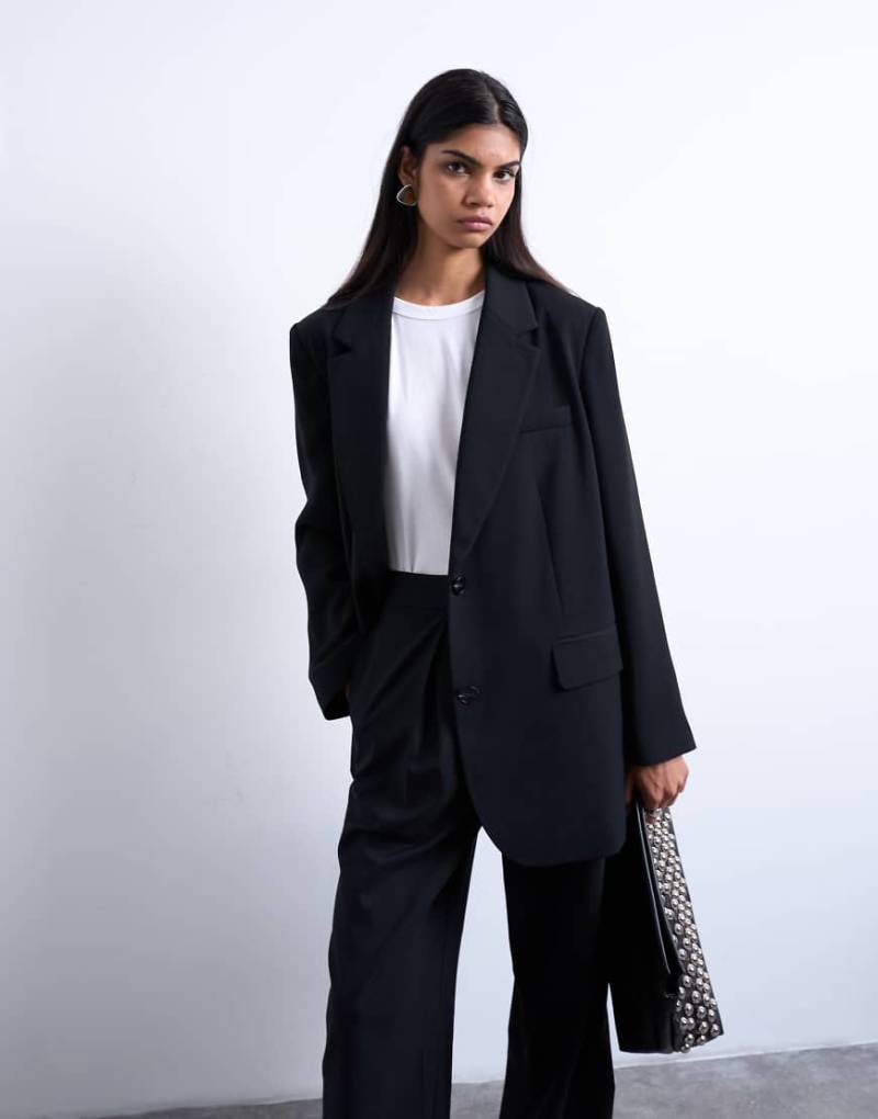 Topshop - Relaxed-Fit-Blazer in Schwarz mit 2 Knöpfen von Topshop