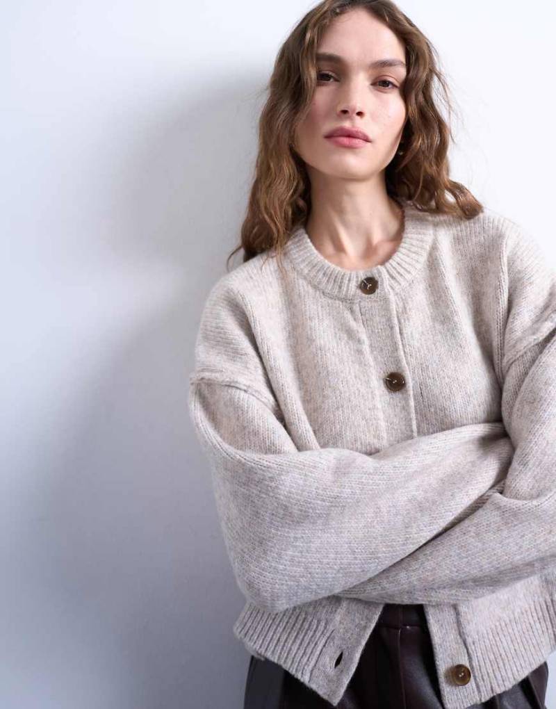 Topshop - Relaxed-Fit-Strickjacke in Haferbeige mit sichtbaren Nähten-Weiß von Topshop