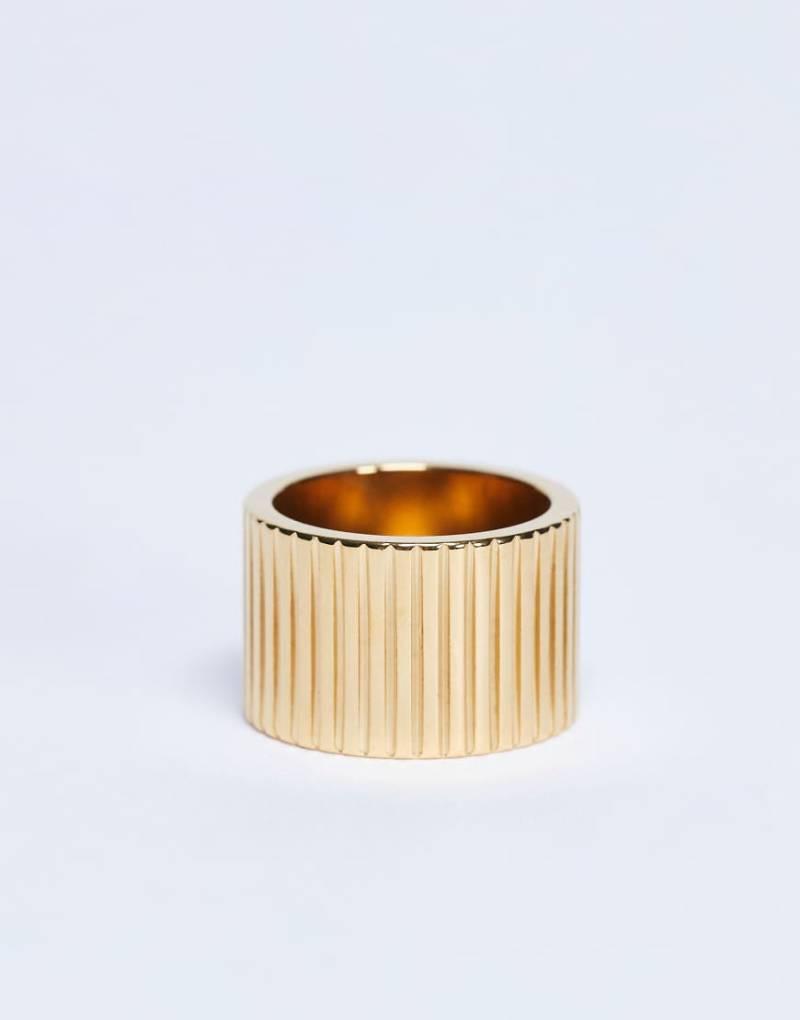 Topshop - Rhodes - Goldfarbener Ring aus wasserfestem Edelstahl Topshop - Rhodes - Goldfarbener Ring aus wasserfestem Edelstahl von Topshop