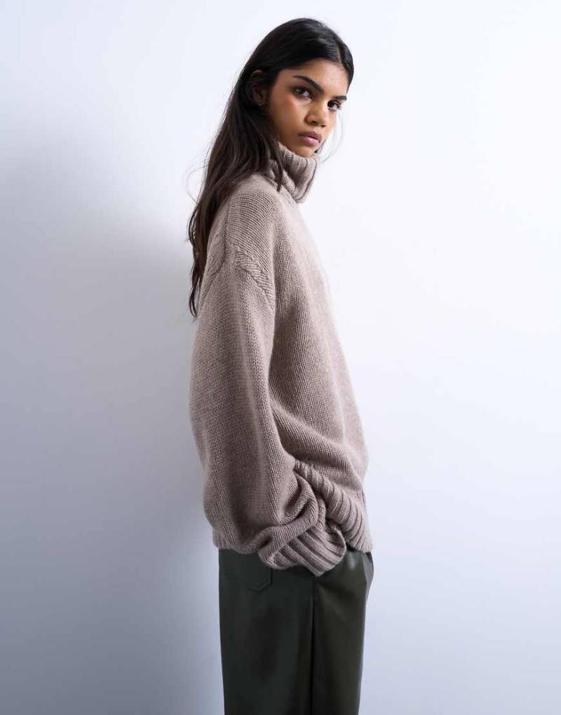 Topshop - Rollkragenpullover aus hochwertigem Strickgarn in Haferbeige-Neutral von Topshop