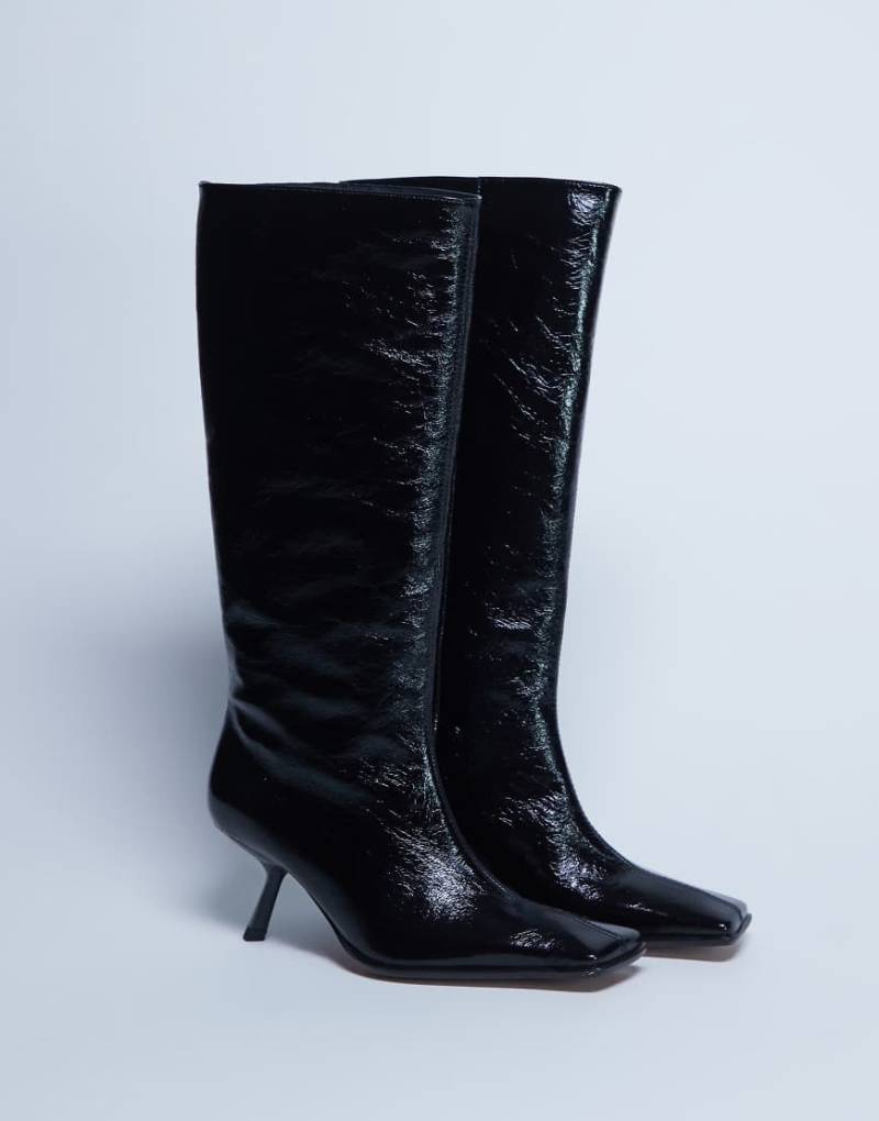 Topshop - Scarlett - Hochwertige, kniehohe Stiefel aus hochwertigem Leder in Schwarz mit eckiger Zehenpartie von Topshop
