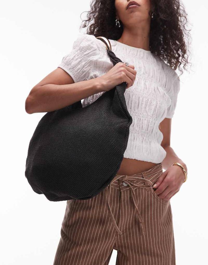 Topshop - Scarlett - Strohtasche in Schwarz mit Metall-Tragegriff von Topshop