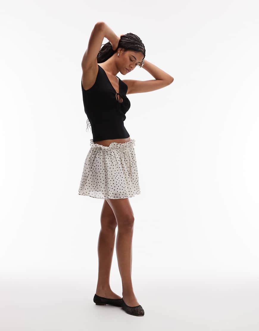 Topshop - Schwingender Minirock mit Punkteprint-Bunt von Topshop