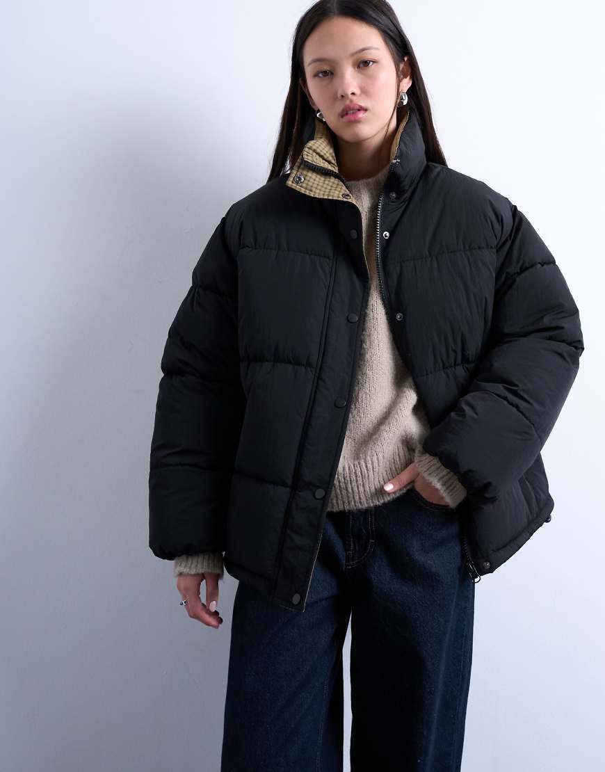 Topshop - Steppjacke in Schwarz mit Karomuster innen Topshop - Steppjacke in Schwarz mit Karomuster innen von Topshop