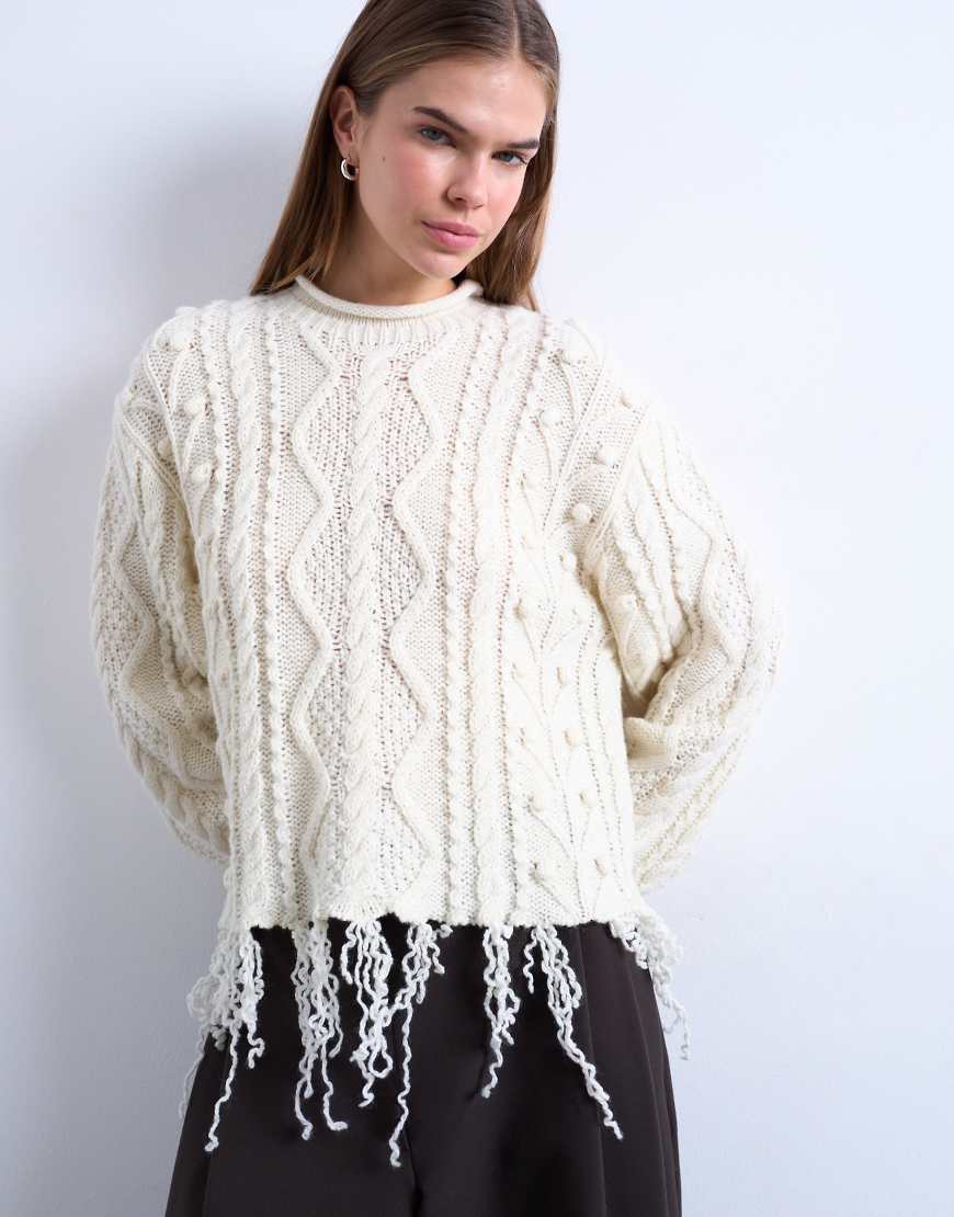 Topshop - Strickpullover in Elfenbein mit Zopfmuster und Used-Look-Weiß von Topshop