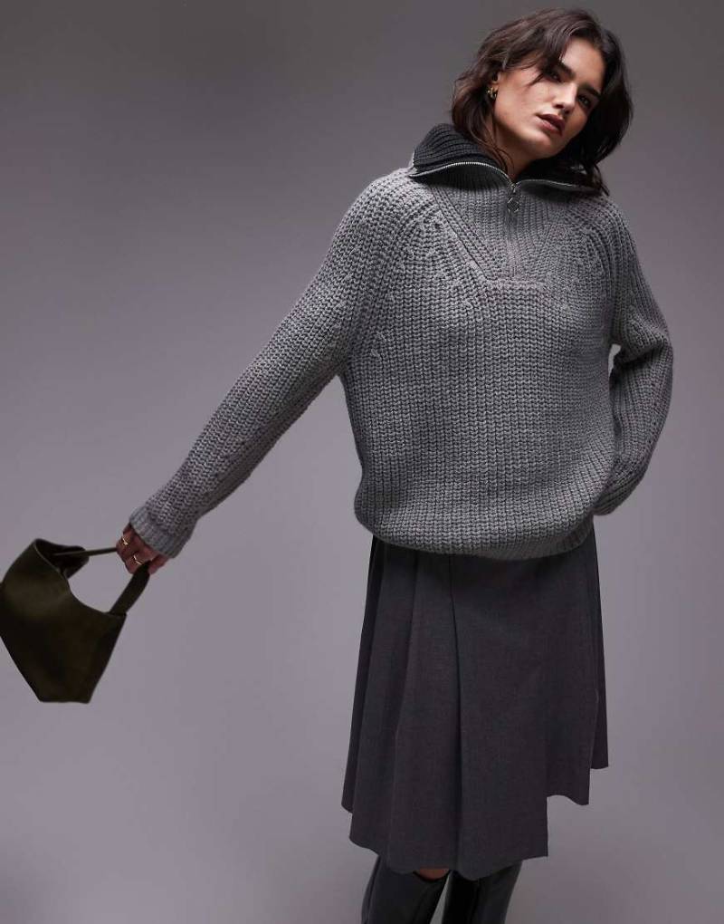 Topshop - Strickpullover in Grau mit kurzem Reißverschluss und Kragen-Bunt von Topshop