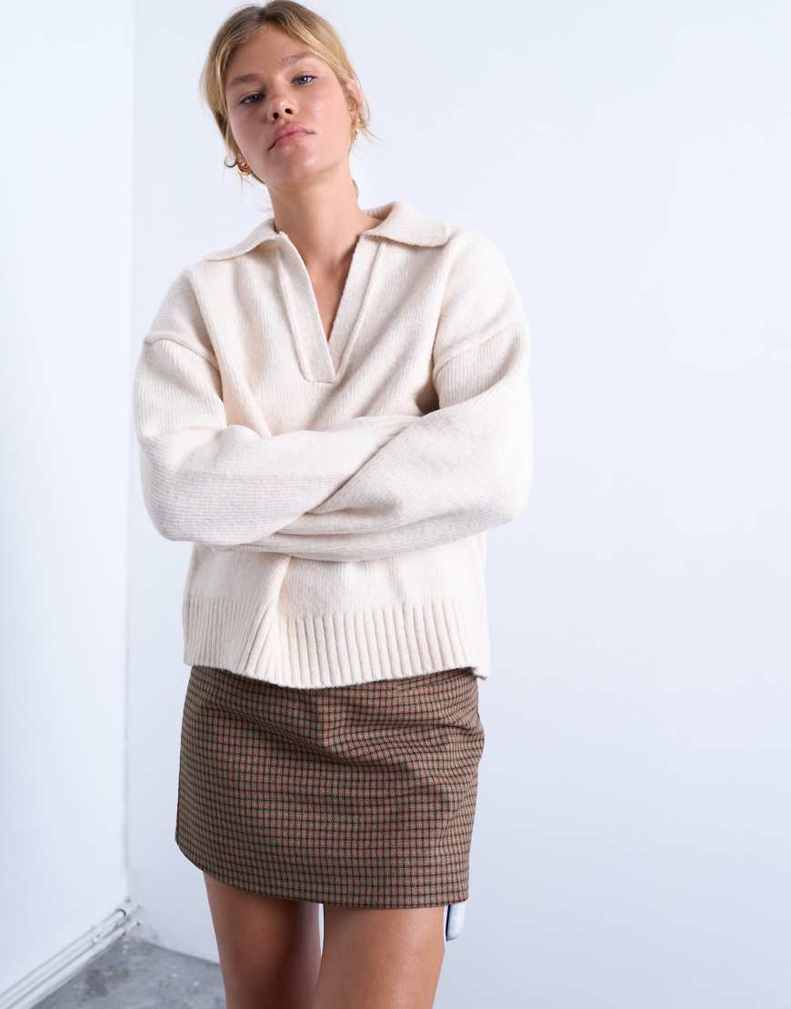 Topshop - Strickpullover in Haferbeige mit V-Ausschnitt-Kragen-Neutral Topshop - Strickpullover in Haferbeige mit V-Ausschnitt-Kragen-Neutral von Topshop