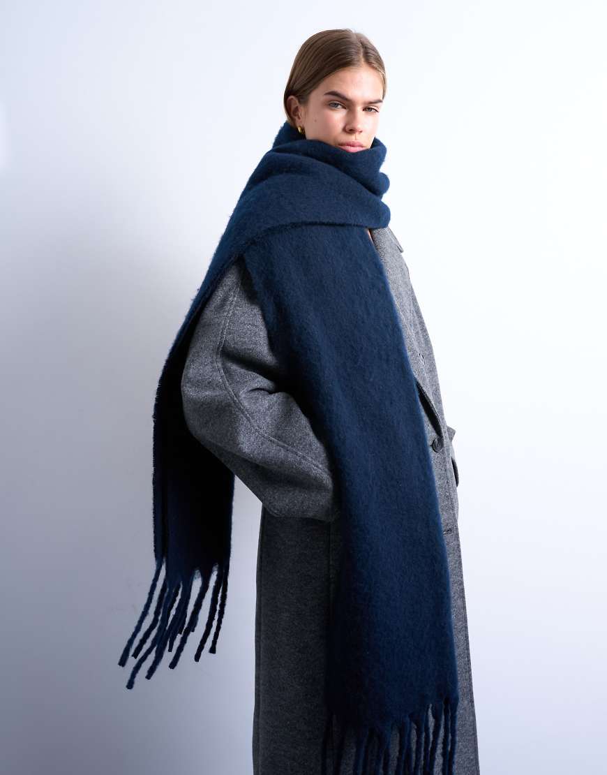 Topshop - Sydney - Deckenschal in Marineblau von Topshop