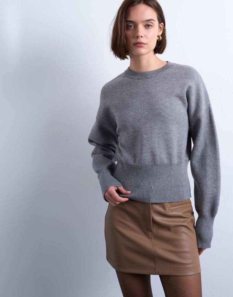 Topshop - Taillierter Pullover aus kompaktem Strick in Grau von Topshop
