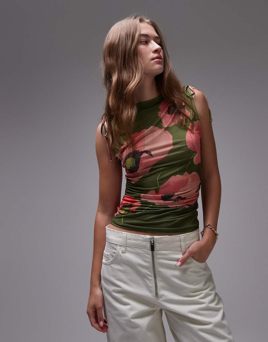 Topshop - Tanktop aus Mikrofaser in Grün mit Mohnblumenmotiv und Bindebändern an den Schultern von Topshop
