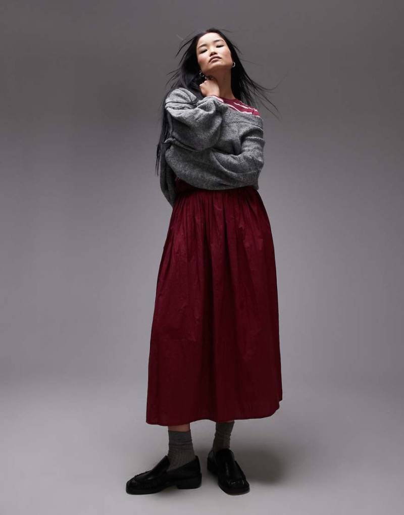 Topshop - Tellerrock aus gewaschener Baumwolle in Burgunderrot mit Knitterstruktur-Blau von Topshop