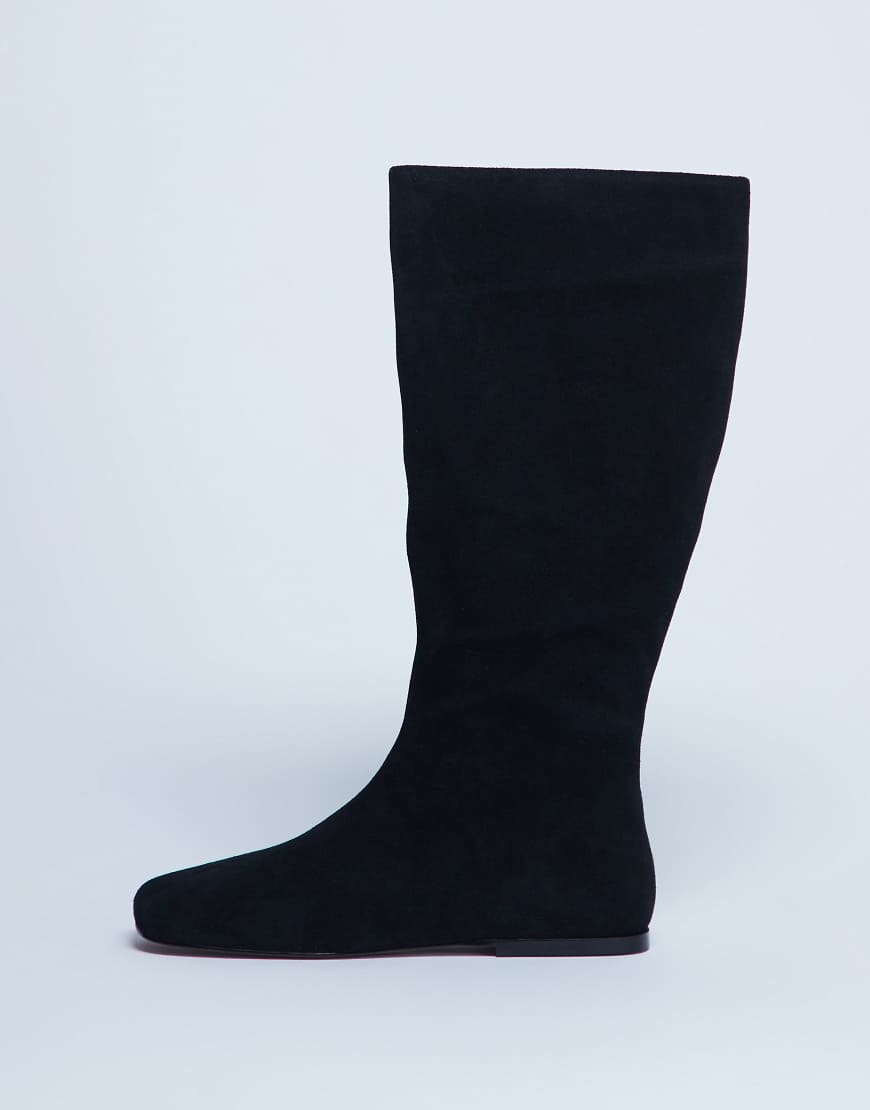 Topshop - Tess - Flache, kniehohe Stiefel aus echtem Wildleder in Schwarz von Topshop