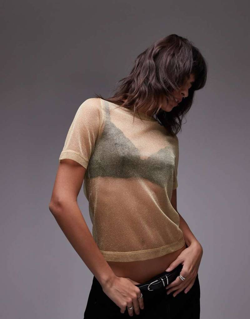 Topshop - Transparentes, knapp geschnittenes T-Shirt in Gold-Goldfarben von Topshop