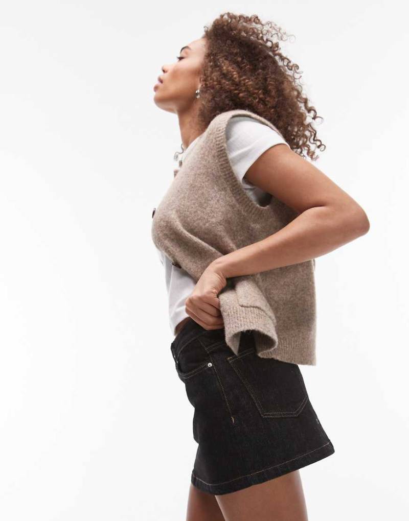 Topshop - Volant-Jeansrock in Schwarz-Ecru von Topshop