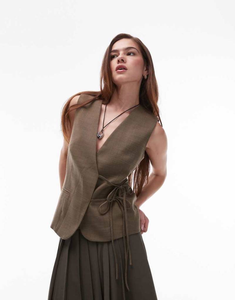 Topshop - Weste in Khaki mit seitlichem Bindedetail-Grün von Topshop