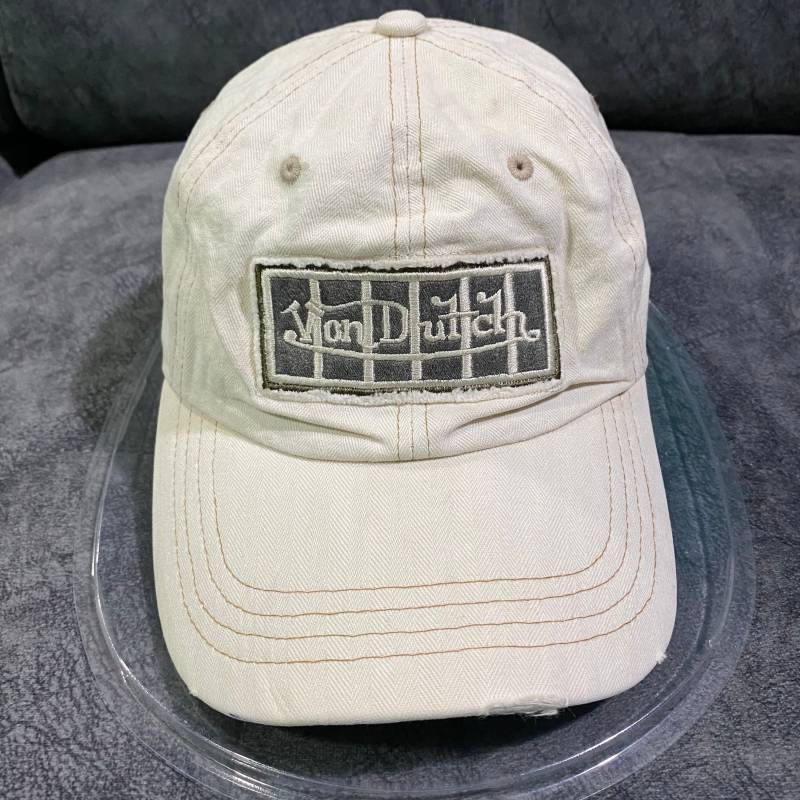 Von Dutch Denim Distressed Design Trägermütze Und Mütze One Size von TopsohorStore