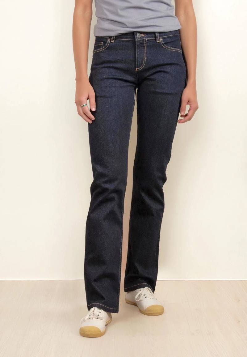 Straight Fit Jeans Modell: Joan von Torland