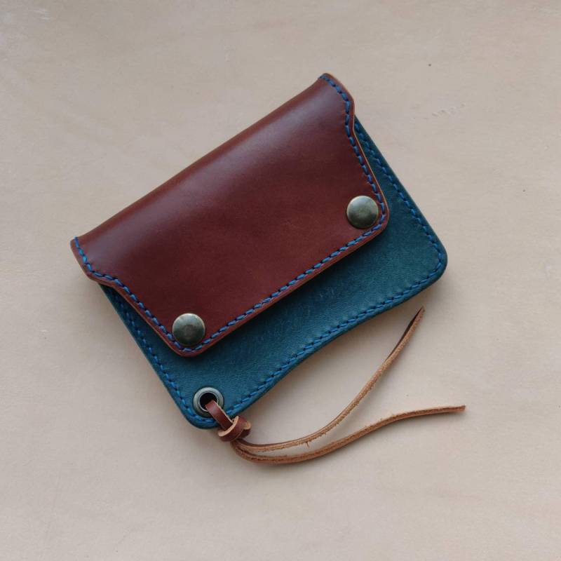 Handgefertigte Leder Mini Trucker Geldbörse Mit Kettenring Handgefertigte Leder Mini Trucker Geldbörse Mit Kettenring von ToroNegroLeather