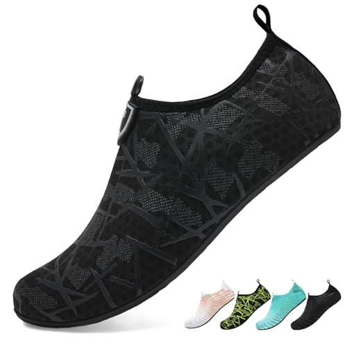 Torotto Wasserschuhe Badeschuhe Schwimmschuhe Herren Damen Atmungsaktiv Schnelltrocknend rutschfest Yoga Pool Strand Barfussschuhe Unisex(Linie schwarz 46/47) von Torotto
